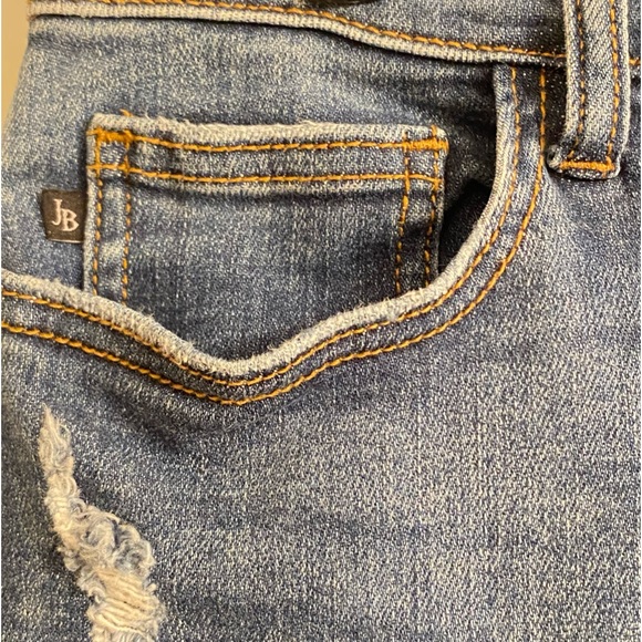 Judy Blue Distressed Jeans, Slim , Size 13/31 - Picture 3 of 9